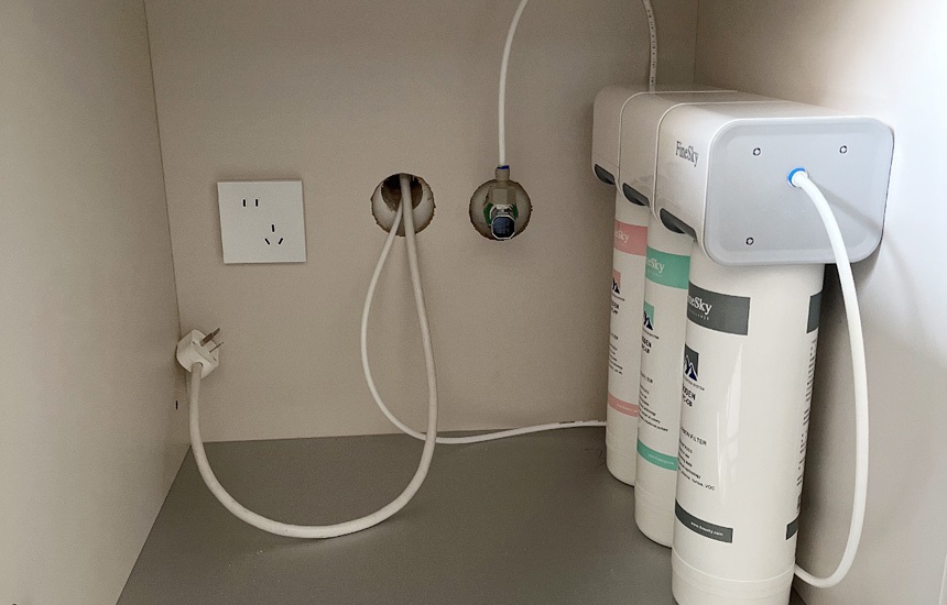 上海阳光花城客户安装RO净水器+超滤净水器+冰热直饮水机AUC370(图2) 阳光花城 (3).jpg